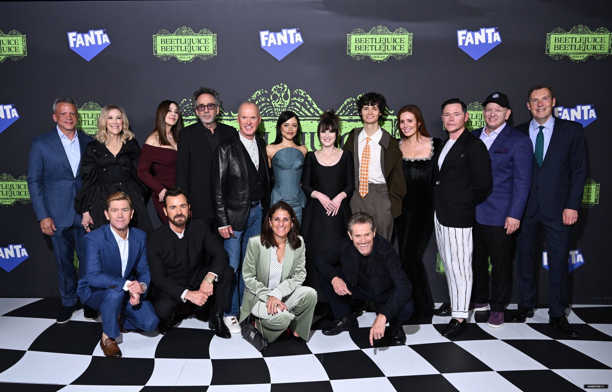 121.jpg